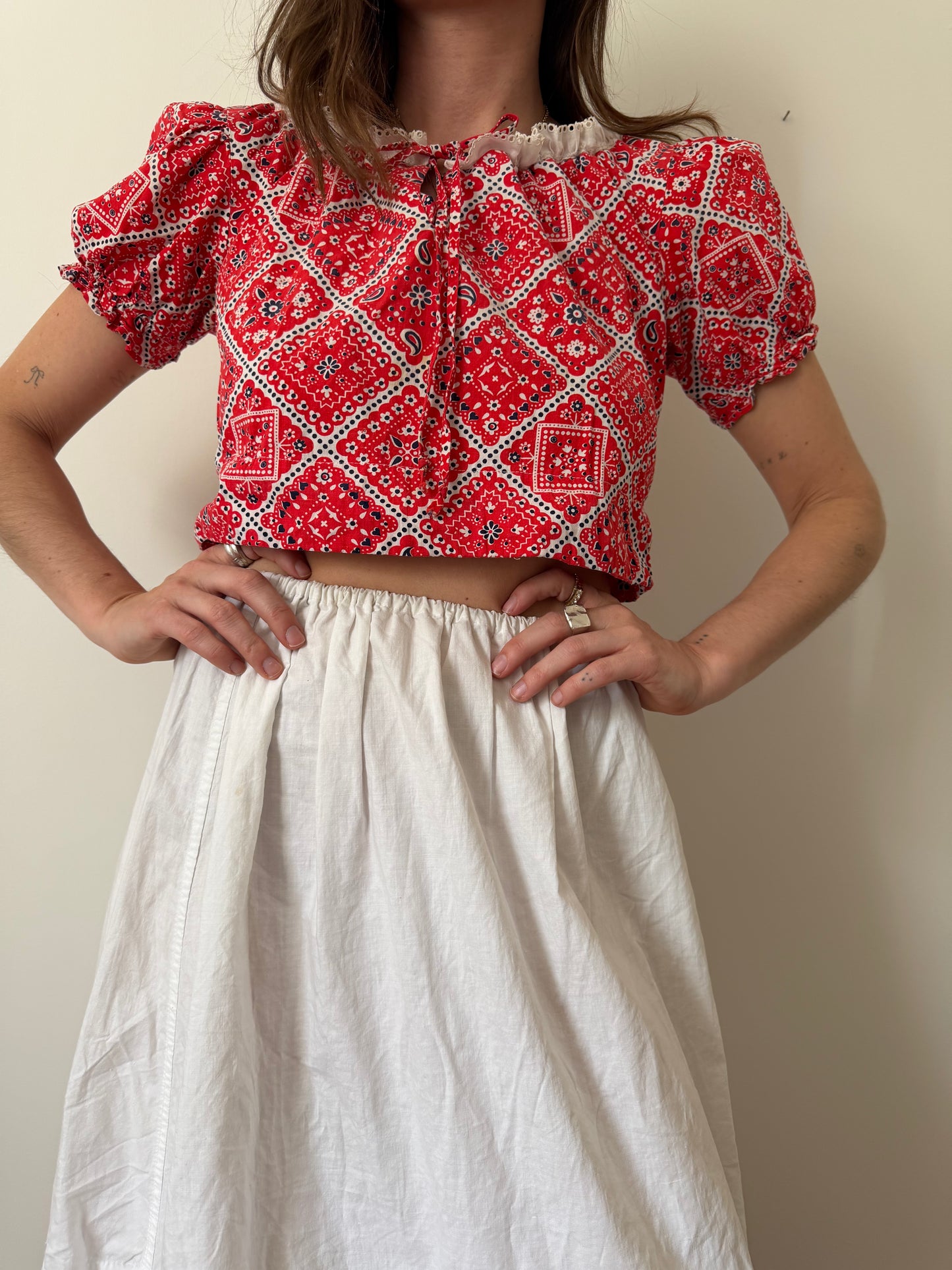 60s Cropped Paisley Blouse