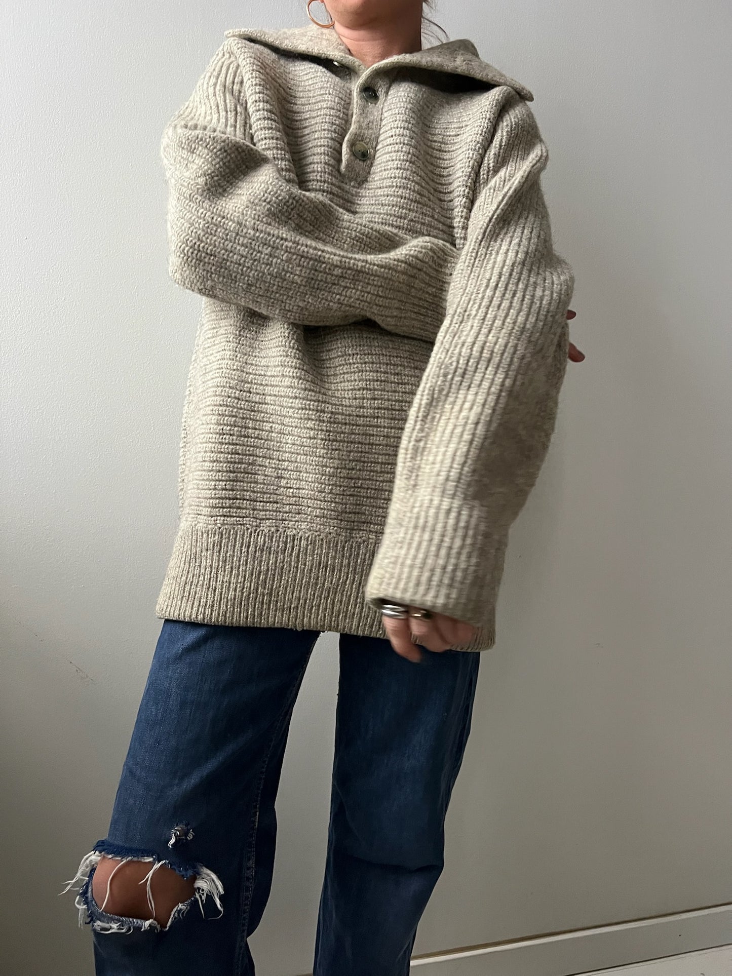Oatmeal Ribbed Knit Pullover