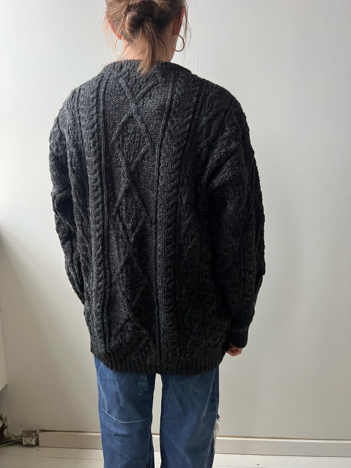 Dark Charcoal Grey Aran Wool
