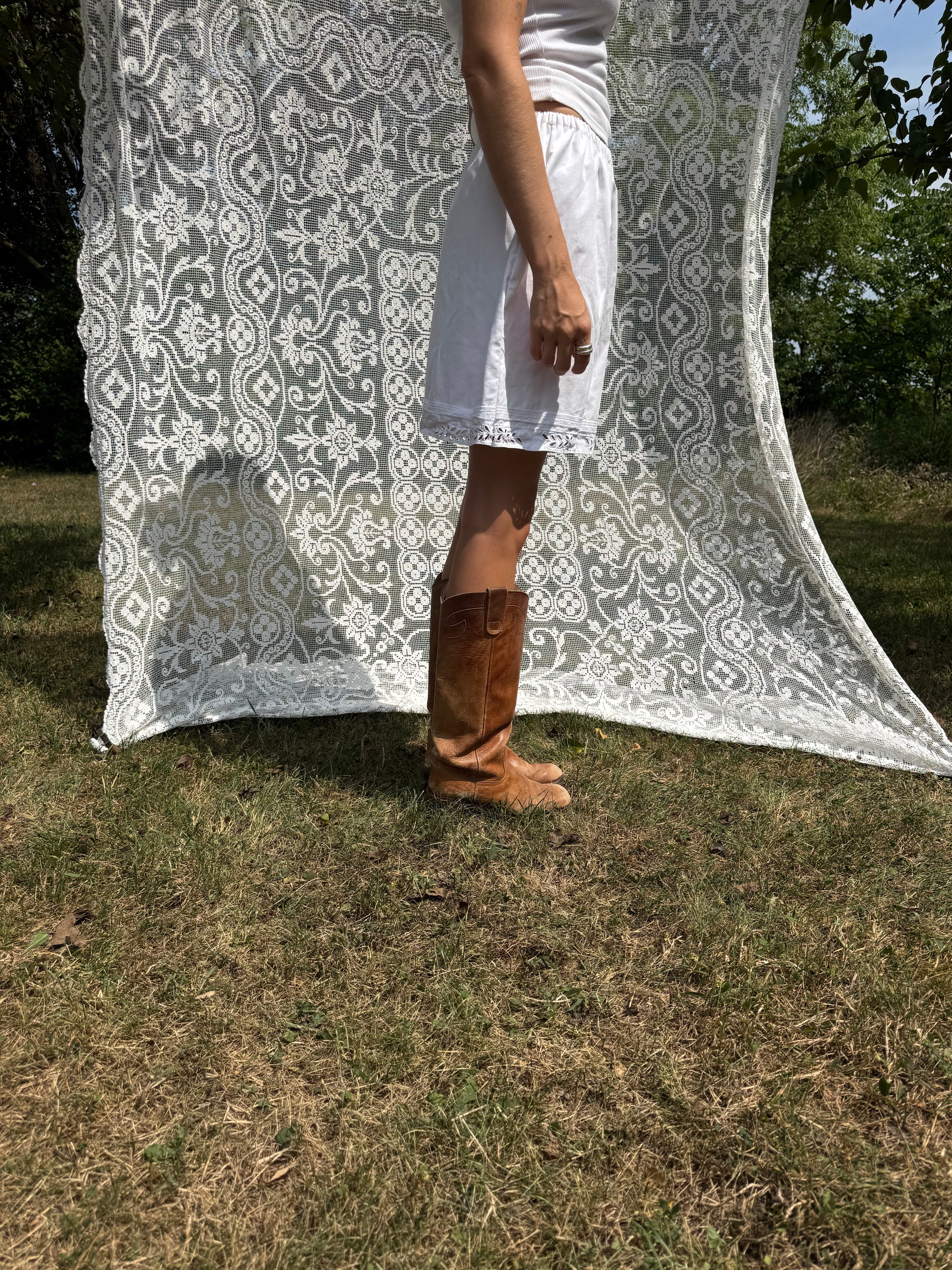 Reworked Italian Tablecloth Skirt 01 – The Wanderly