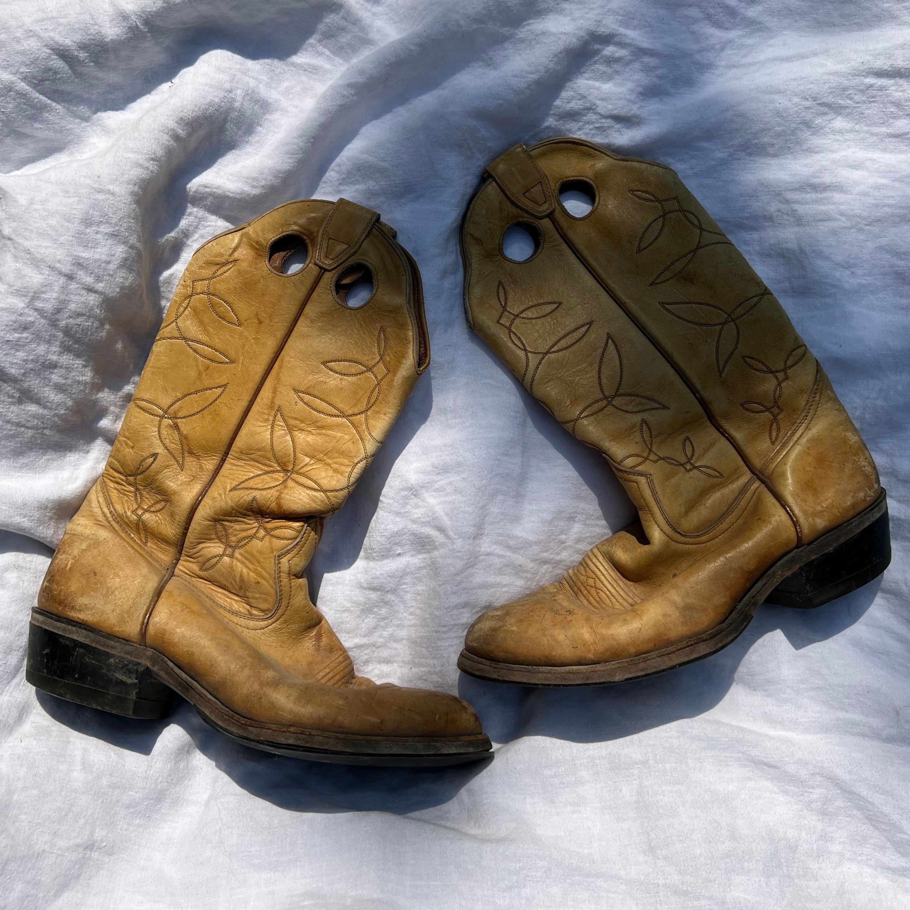 Boulet Butter Yellow Cowboy Boots - 12