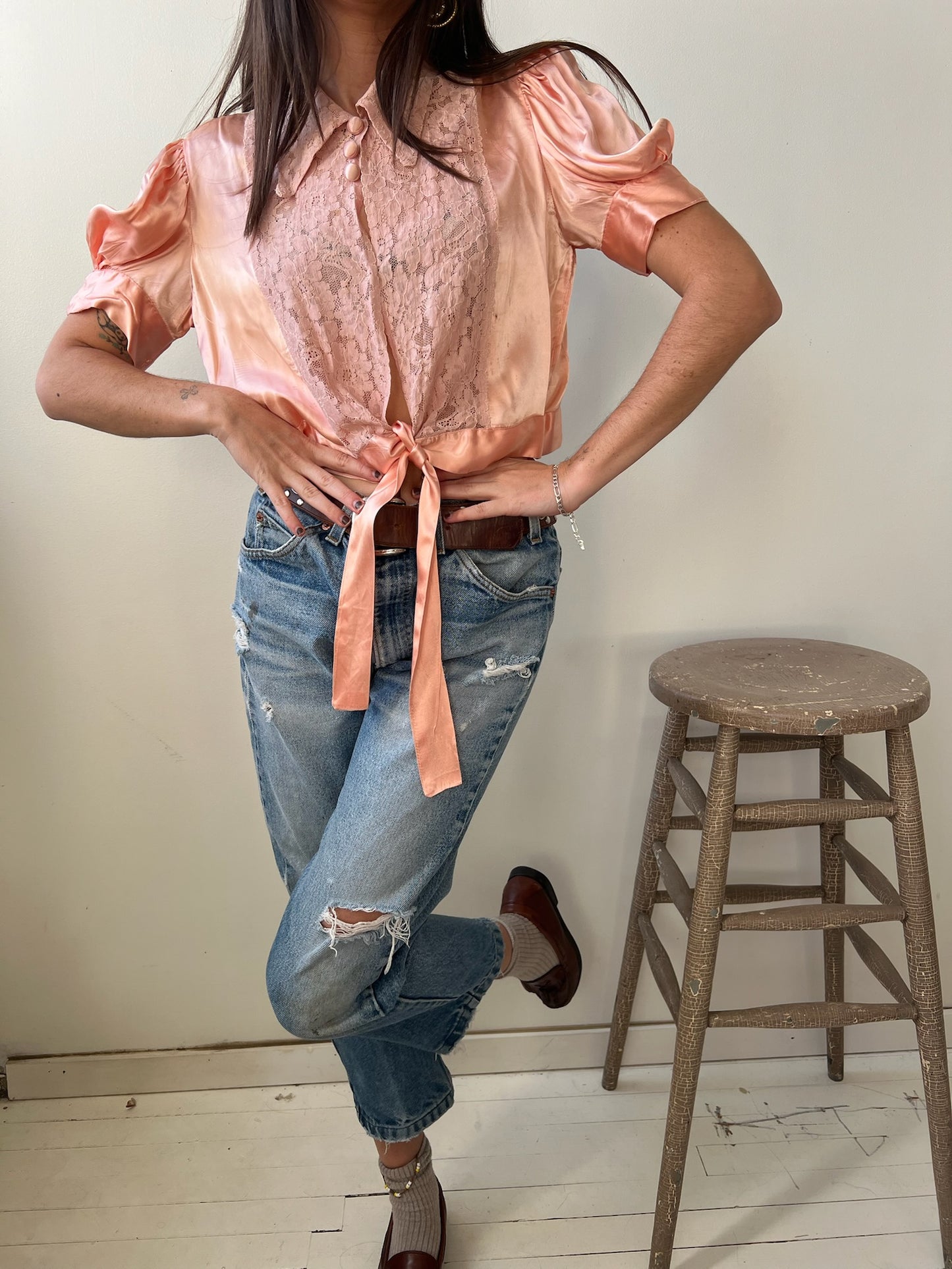 1930s Coral Silk Bed Jacket