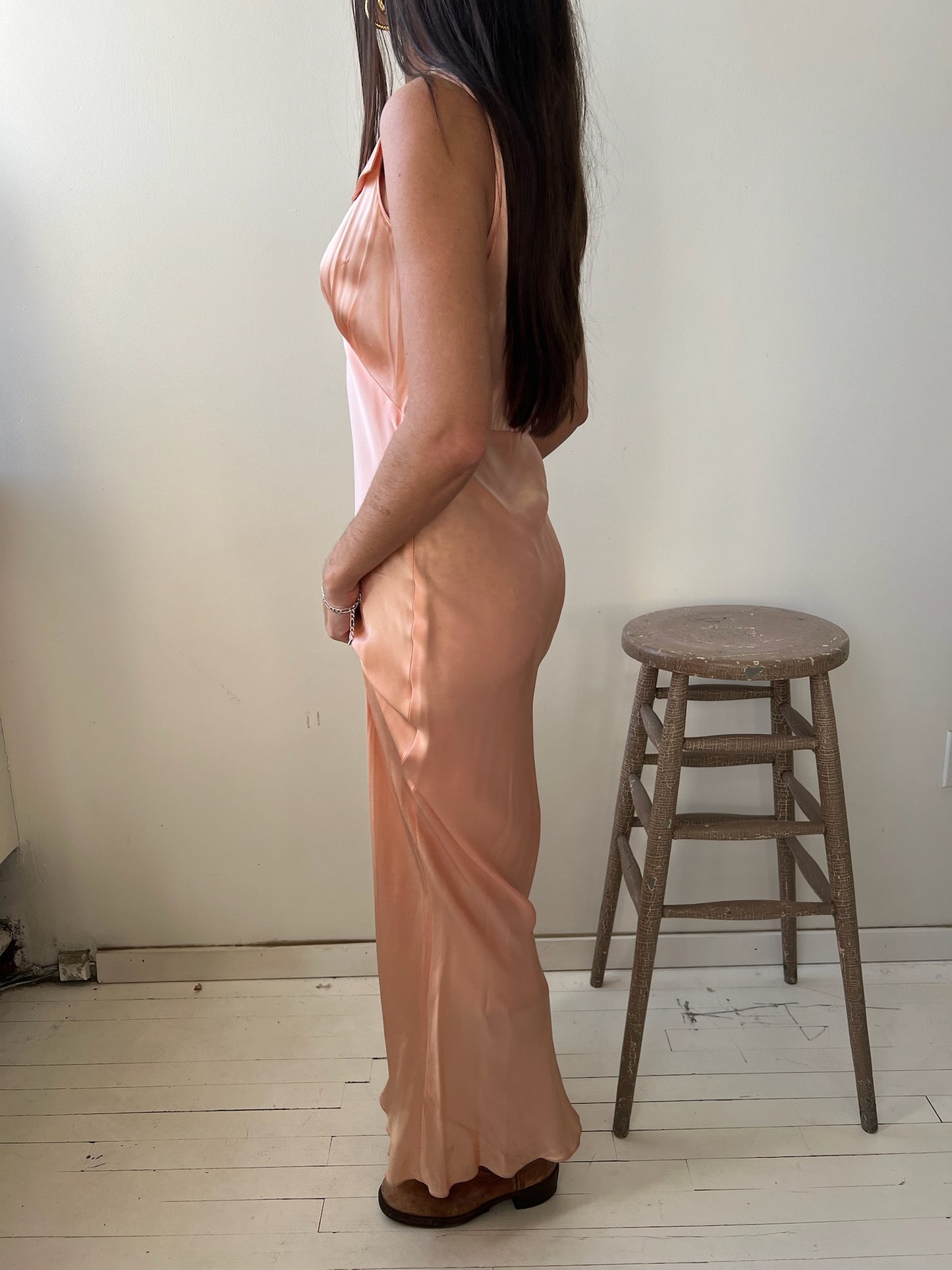 Coral Thick Satin Long Collared Dress