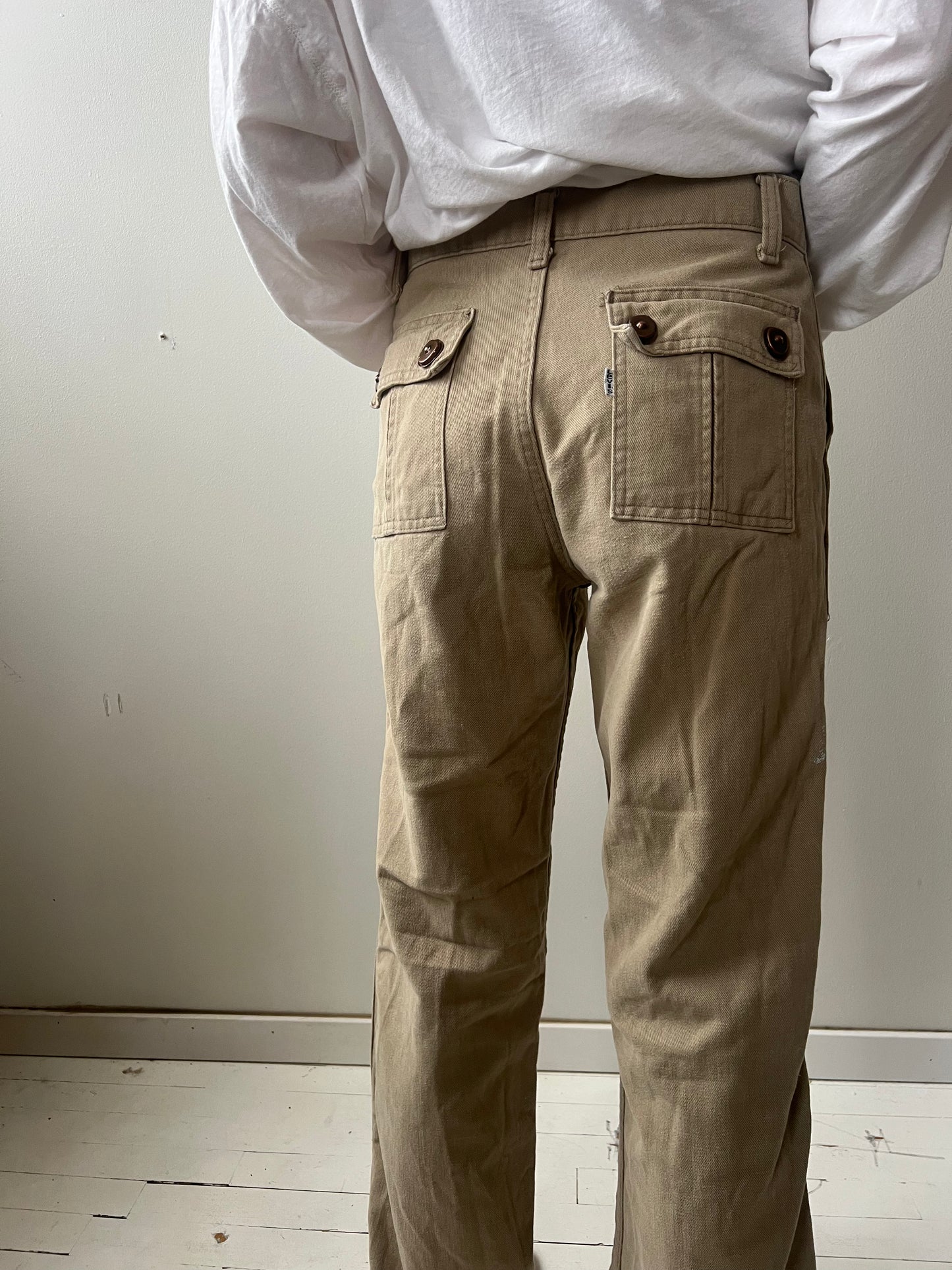 70s Tan Levi’s Flares