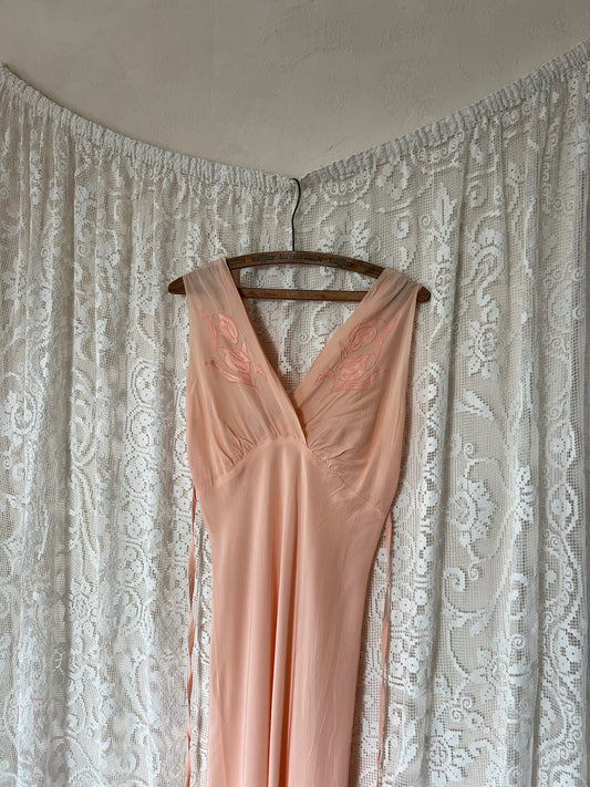 1930s Coral Embroidered Slip