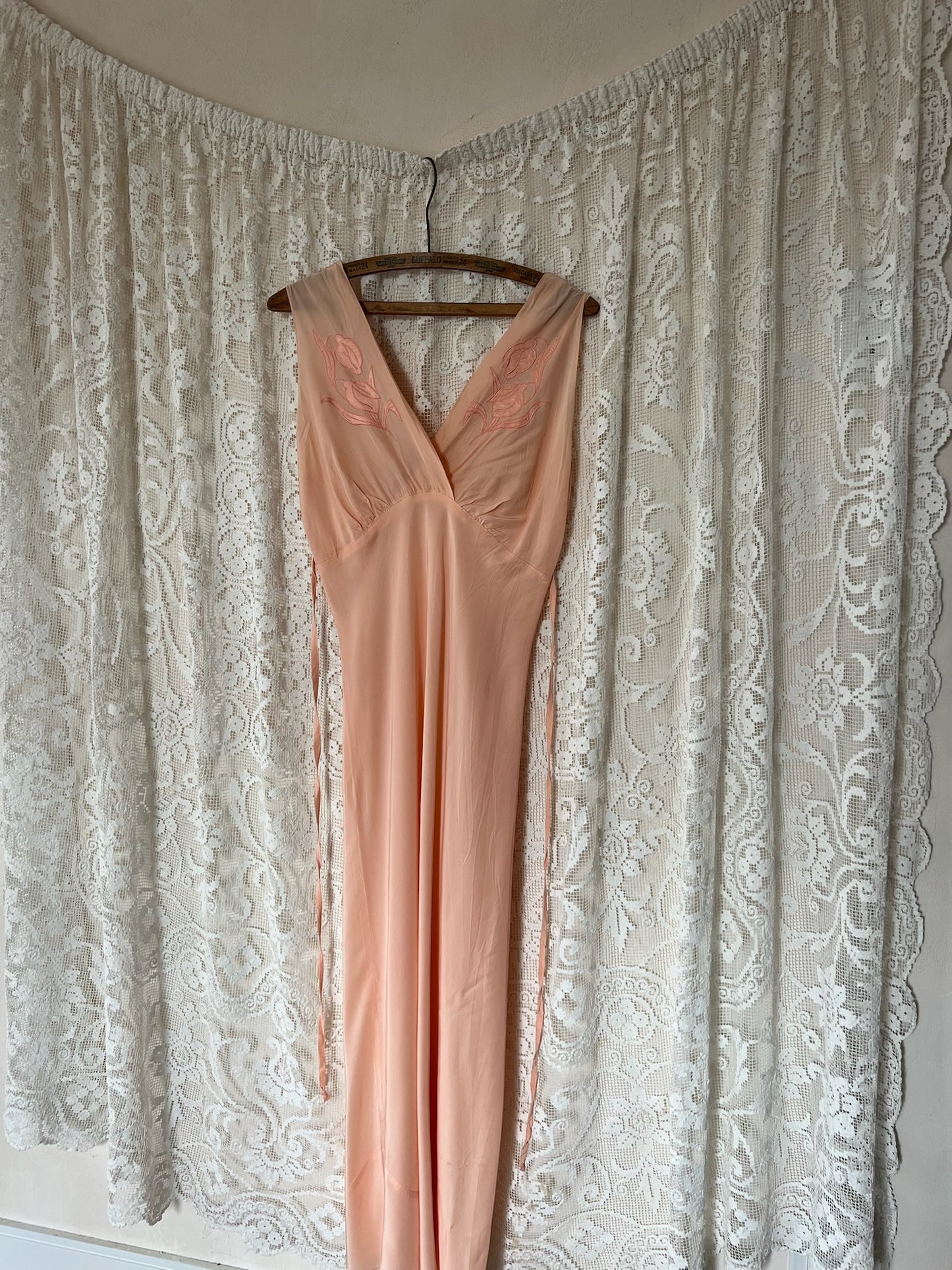 1930s Coral Embroidered Slip
