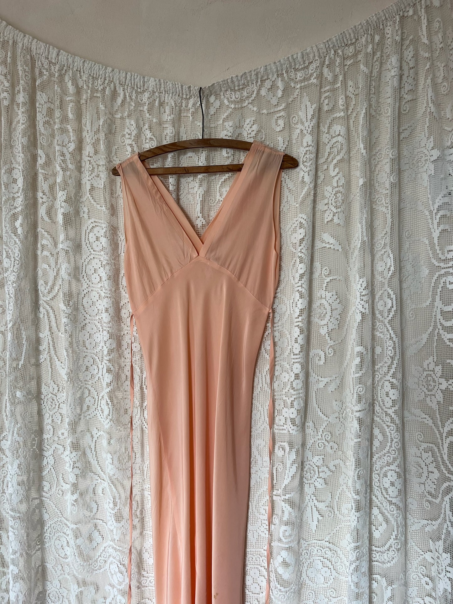 1930s Coral Embroidered Slip