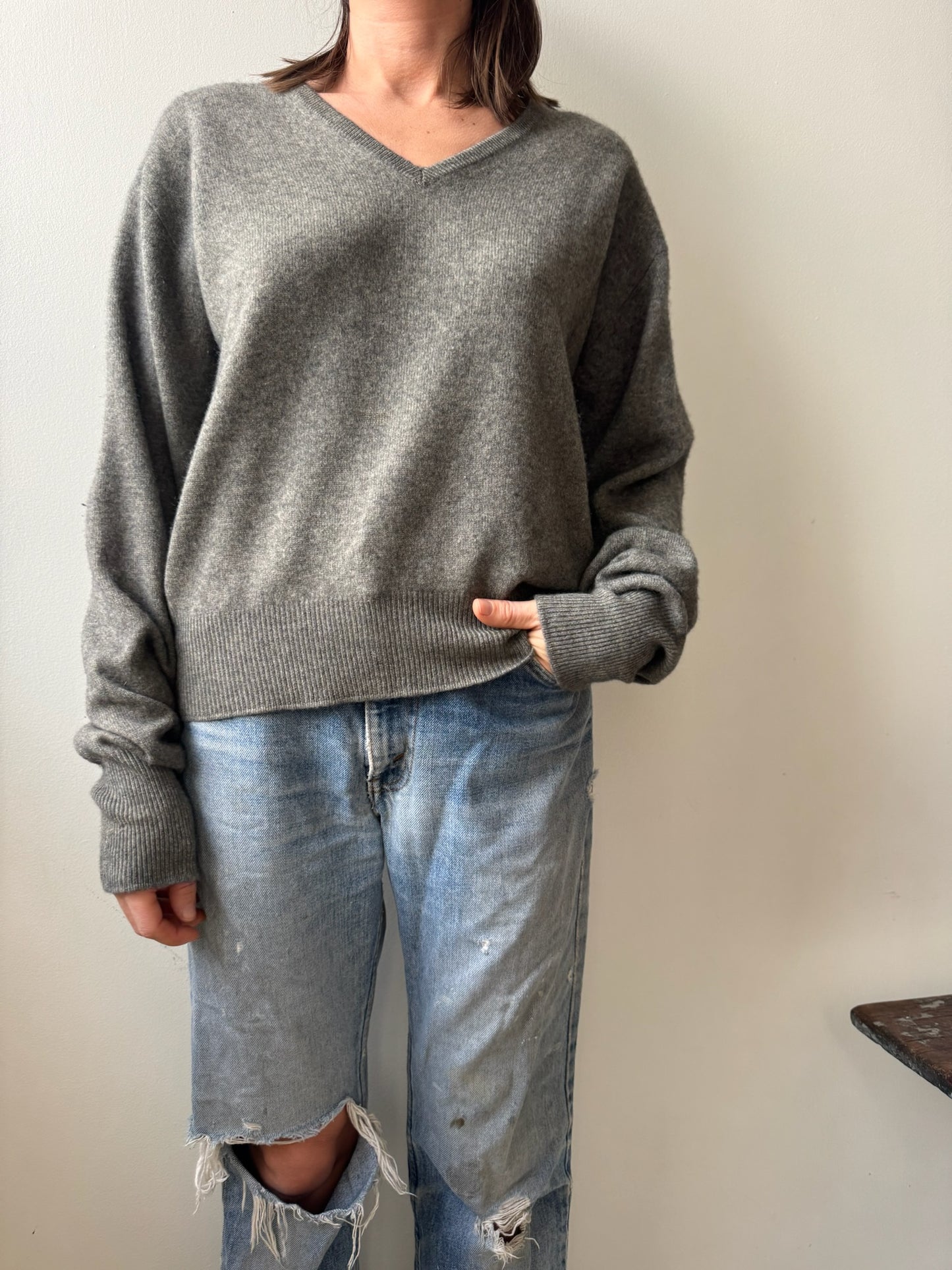 Grey V-neck Pullover