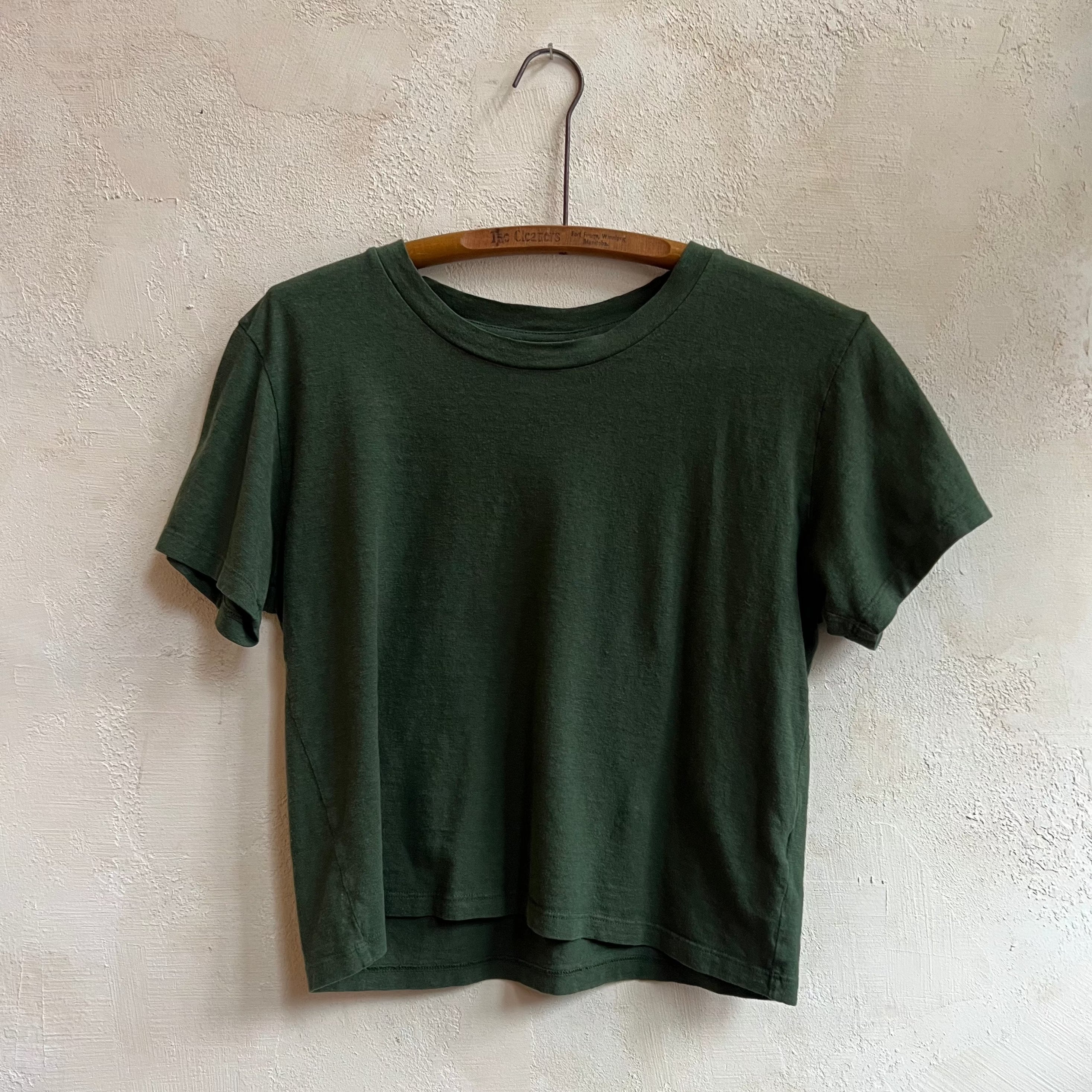Cropped Lorel Tee Shirt in Hunter Green By Jungmaven
