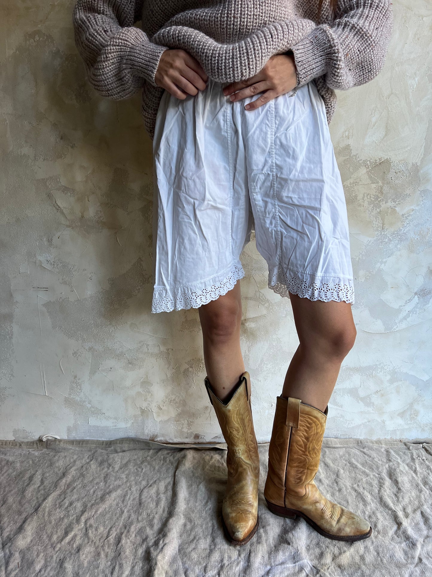 Antique Short White Cotton Bloomer
