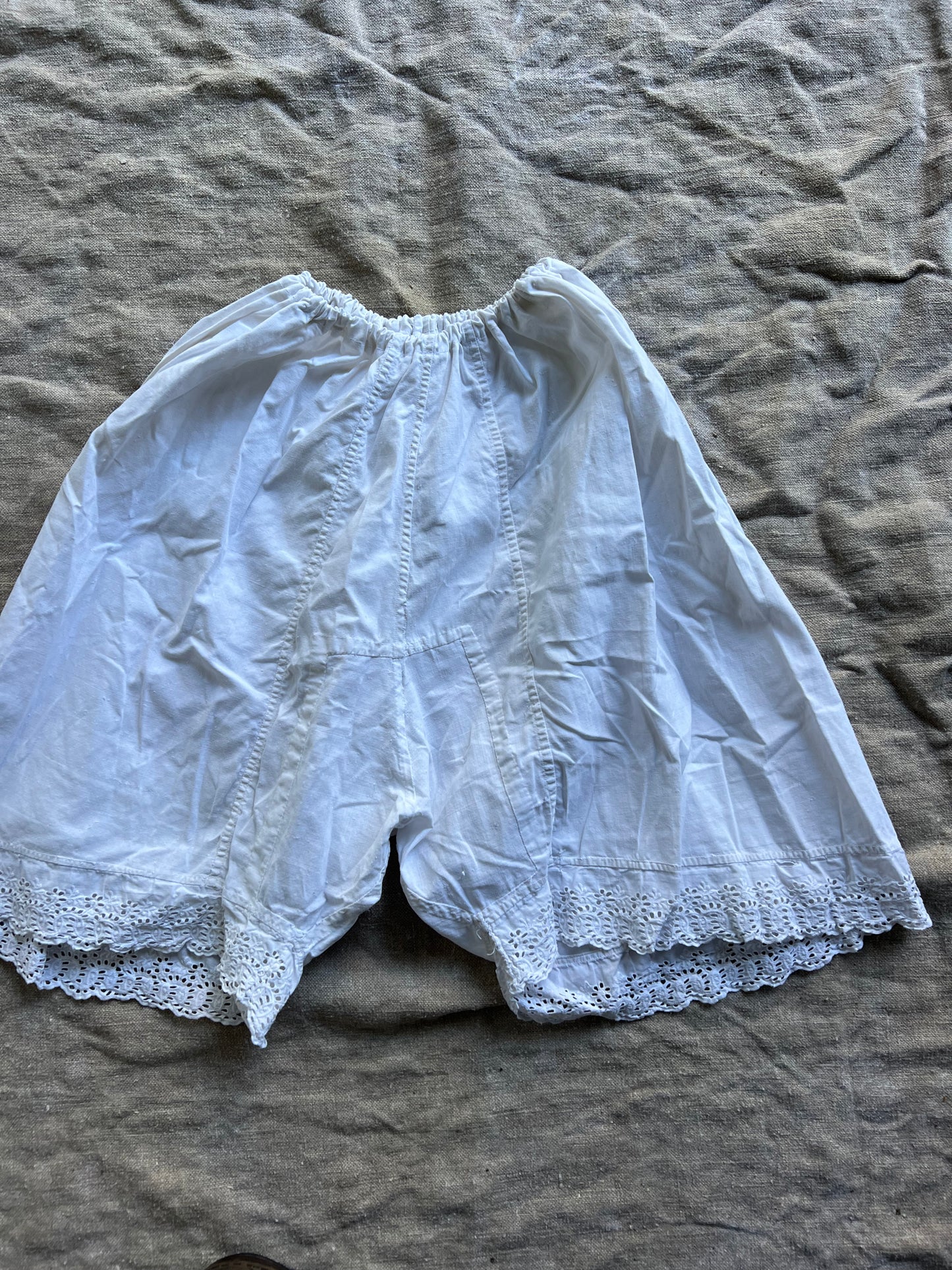 Antique Short White Cotton Bloomer