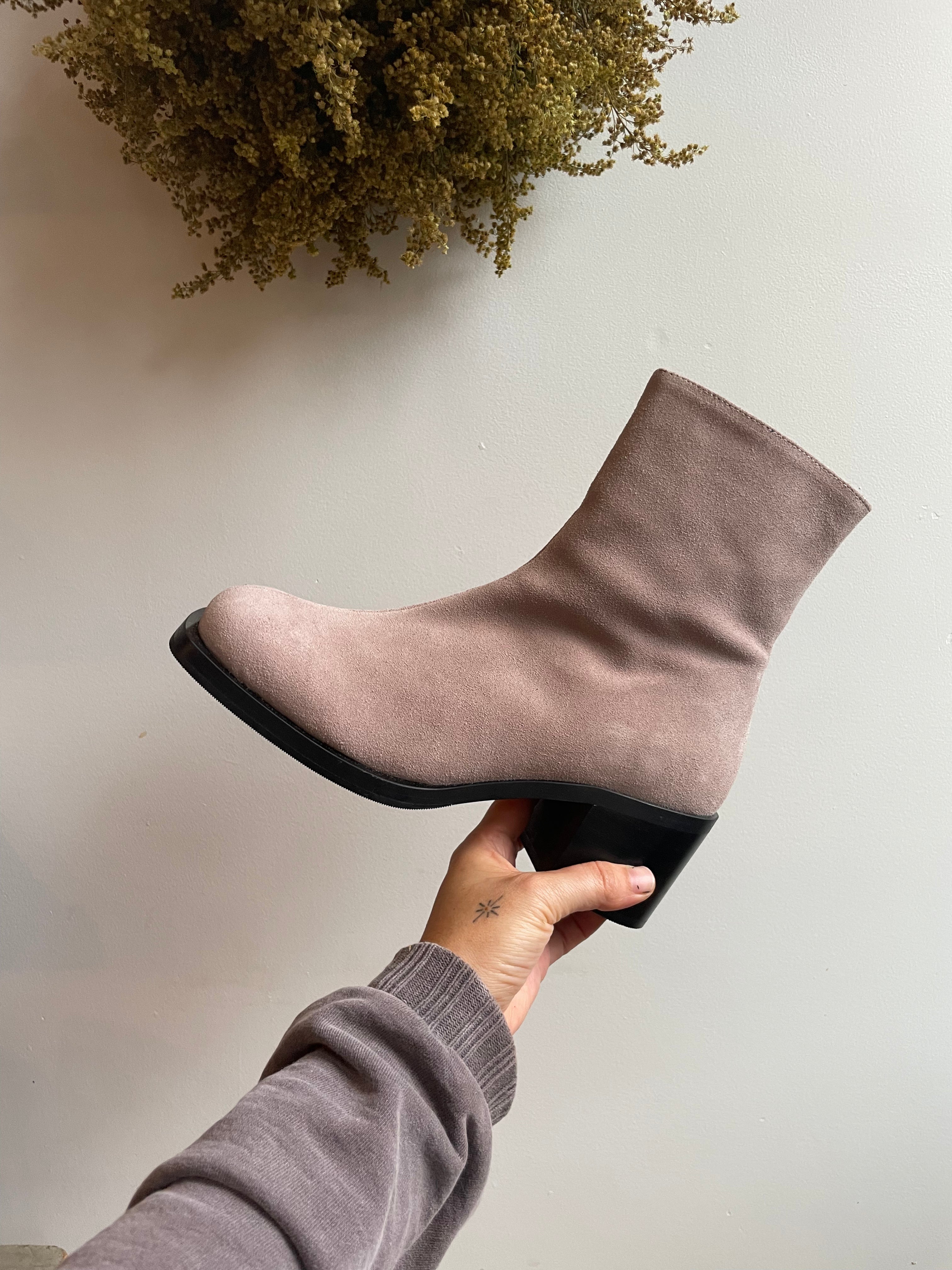 Otis Boots in Mauve by About Arianne The Wanderly